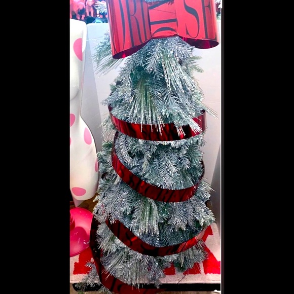 Victoria’s Secret 2019 Giant Christmas Tree Store Display Prop 44” - Picture 1 of 1